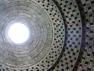 Plafond intérieur du colombier du château de Kerjean (Finistère) .