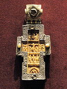 Cruz pectoral rusa, ca. 1600.