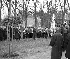 Die Einweihung am Volkstrauertag 2003