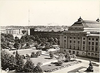 Парк Таммсааре, театр «Эстония» и памятник жертвам революции 1905 года (1964 год)