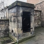 Canongate, Well At Queensberry House