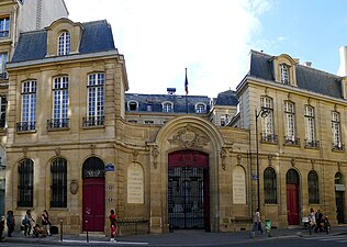 No 19 : ancien hôtel d'Olonne.