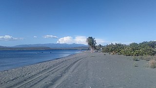 Costa oeste de Punta Salinas