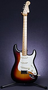 1958 Stratocaster with alder body, maple fingerboard and three-color sunburst finish
