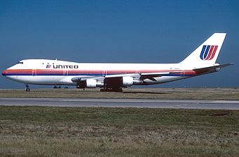 Boeing 747-100 at Charles de Gaulle wearing Saul Bass-designed "Tulip" livery (1974–1993)