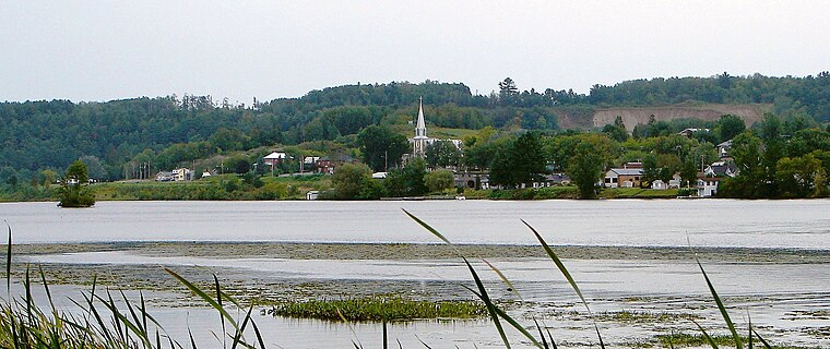 Campbell's Bay, au bord de la rivière des Outaouais