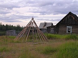 Houses and chum frame in Kellog, 2008