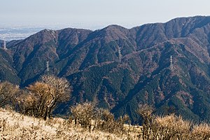 三ノ塔付近から望む西沢ノ頭