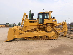 Caterpillar D8