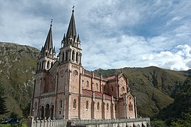 Basílica de Santa María la Real (Covadonga)