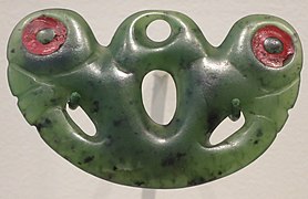 Māori greenstone double-headed pendant (pekapeka) from New Zealand