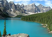 The blue-green colour of the lake is due to glacial rock flour.