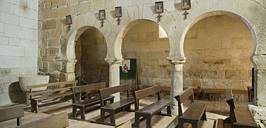 Arcos de herradura de estilo mozárabe en la iglesia de São Pedro de Lourosa.