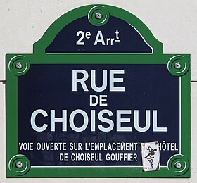 Voir la plaque.