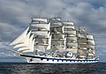 Le Royal Clipper en baguenaude en Méditerranée.