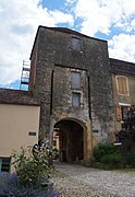 The gatehouse or châtelet