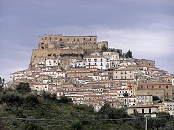 The town with the Hohenstaufen castle at the top.