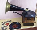 Una classica "Victor Talking Machine" (la macchina parlante della Victor)