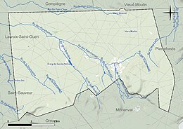 Carte en couleur présentant le réseau hydrographique de la commune