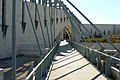 Pont et entrée du bâtiment de la cour suprême