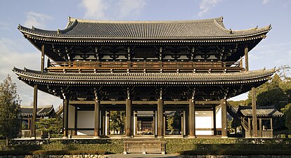 Sanmon del Tōfuku-ji misura 5 ken.