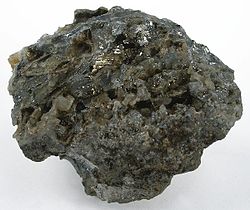 Photo d'un bloc de minerai cru