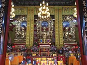 The statues of Three Life Buddha (横三世佛).