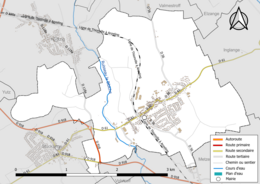 Carte en couleur présentant le réseau hydrographique de la commune