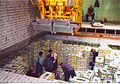 Loading of banana boxes in the hold of a refrigerated ship.