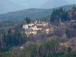 Steyersberg Castle in Warth