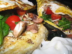 An omelette foldover