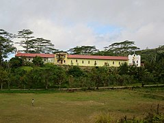 Die Kirche São José Operário und ihre Nebengebäude