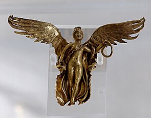 Gold statuette of Nike, BnF Museum.