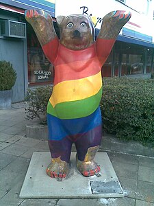 Rainbow painted Buddy Bear, Bruno's gay shop, Bülowstraße 106