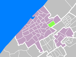 Bezuidenhout (green) is the southernmost of the four Haagse Hout neighborhoods in The Hague (violet)