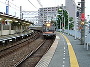 北千里方面ホームに進入するOsaka Metro66系