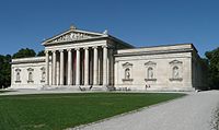 Γλυπτοθήκη (Königsplatz), 1816-1830.