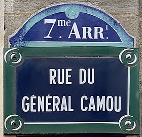 Voir la plaque.