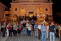 La Statua e l'urna con le reliquie del Santo davanti alla chiesa Arcipretale di San Sebastiano