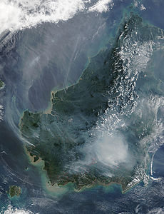 Borneo wildfires at Borneo peat swamp forests, by Jacques Descloitres, MODIS Land Rapid Response Team, NASA