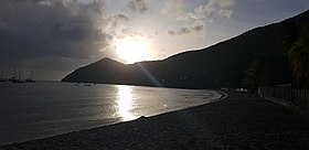 Vue du morne Baguidi depuis Grande Anse d'Arlet.