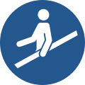 M012 – Use handrail
