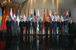 2009년 러시아 예카테린부르크에서 열린 상하이 협력 기구 정상회의에 참석한 각국 정상들