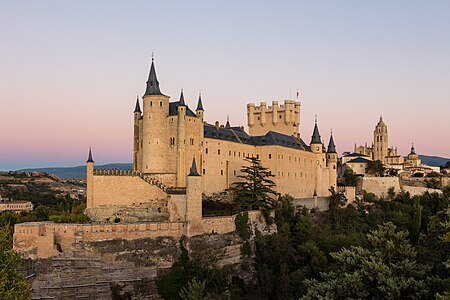 Alcázar of Segovia, by Rafesmar
