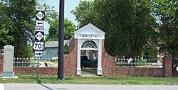 Tabor City Welcome Arch