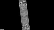 Cráter Briault, visto por la cámara CTX (Mars Reconnaissance Orbiter).