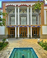 خانهٔ نعمت‌زاده