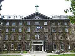 Façade de l’ancien Grand Séminaire de Montréal