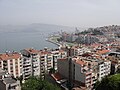 Asansörün üst kısmından İzmir manzarası