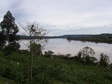 L'Uruguay à Panambi en province de Misiones. Au fond : le Brésil.
